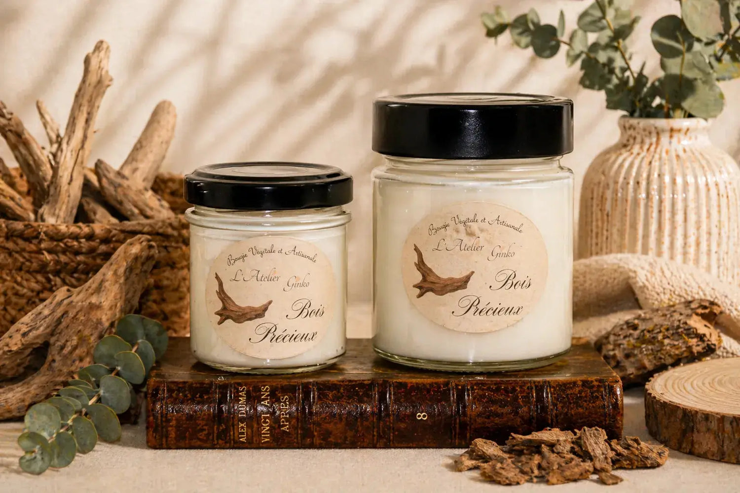 Bougie parfumée Bois précieux L'Atelier Ginko - Boutique en Ligne