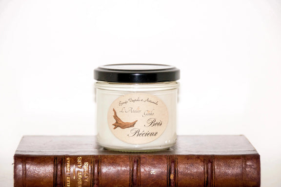 Bougie parfumée Bois précieux L'Atelier Ginko - Boutique en Ligne
