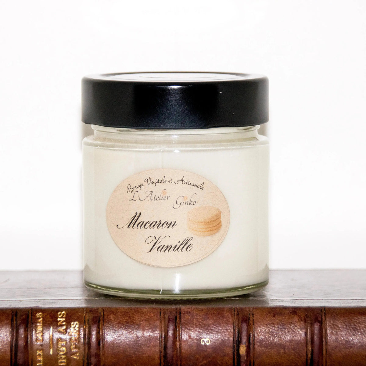 Bougie parfumée Macaron Vanille L'Atelier Ginko - Boutique en Ligne