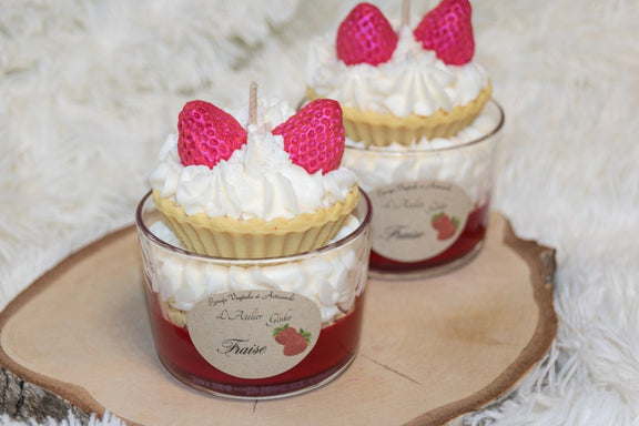 Bougie Chantilly Fraise artisanale mug verre parfumée – L'Atelier Ginko