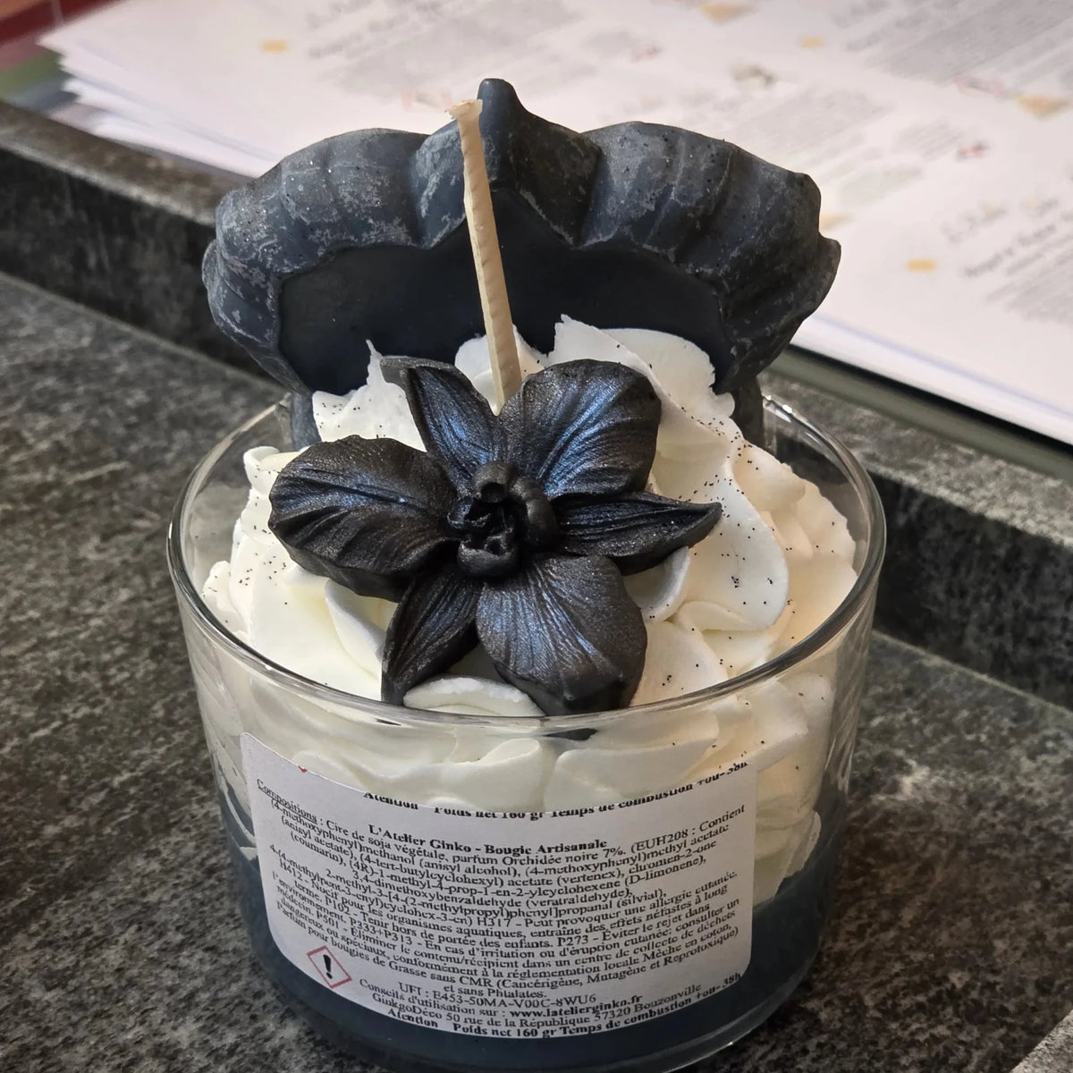 Bougie Chantilly Orchidée Noire parfumée cire végétale faite main – L'Atelier Ginko