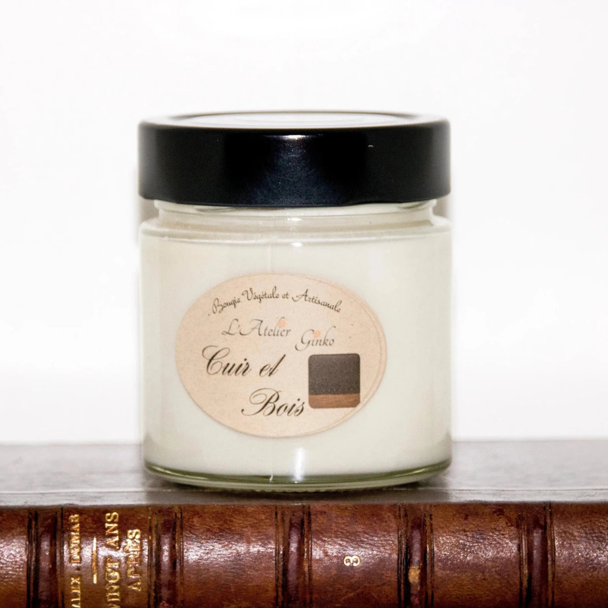 Bougie parfumée Cuir et bois - L'Atelier Ginko - Boutique en Ligne
