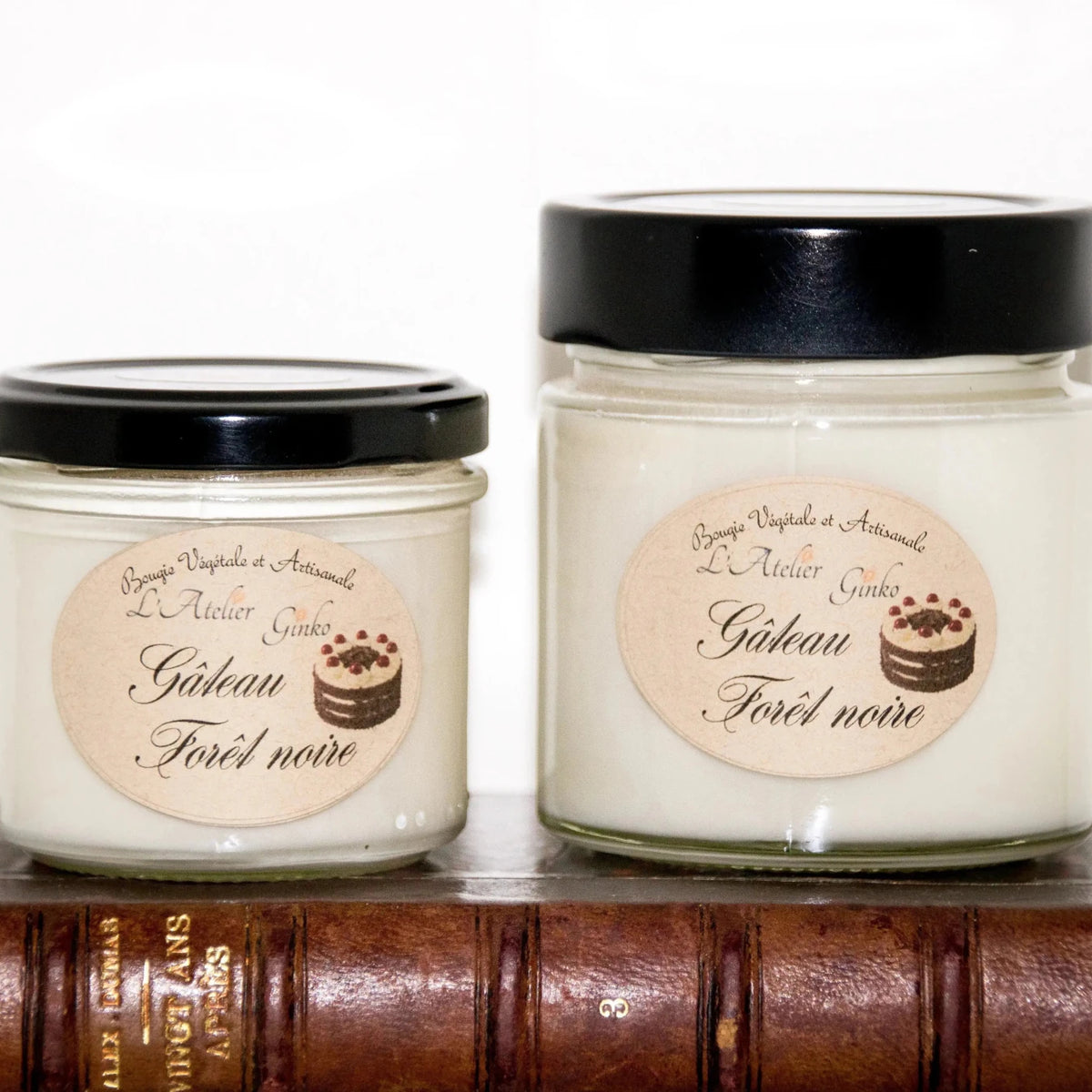 Bougie parfumée Gâteau Forêt Noire - L'Atelier Ginko - Boutique en Ligne