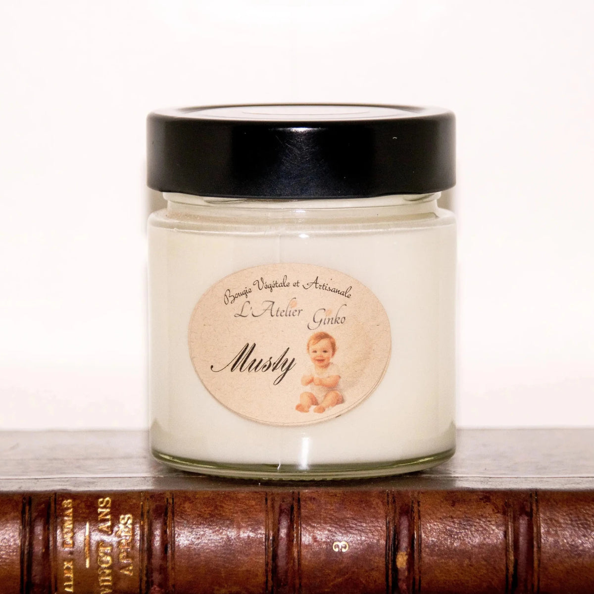 Bougie parfumée Musty - L'Atelier Ginko - Boutique en Ligne