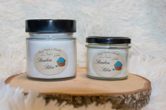 bougie parfumée bonbon bleu par L'Atelier Ginko