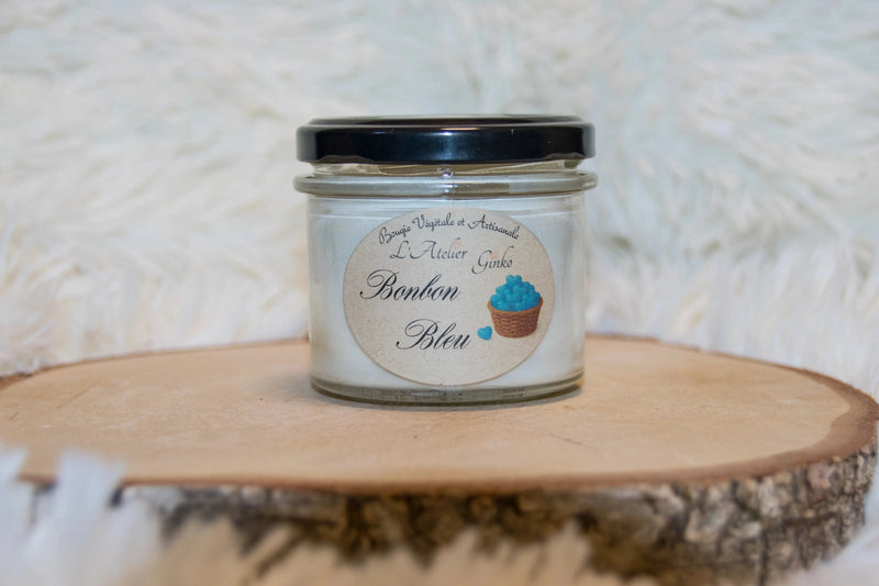bougie parfumée bonbon bleu par L'Atelier Ginko