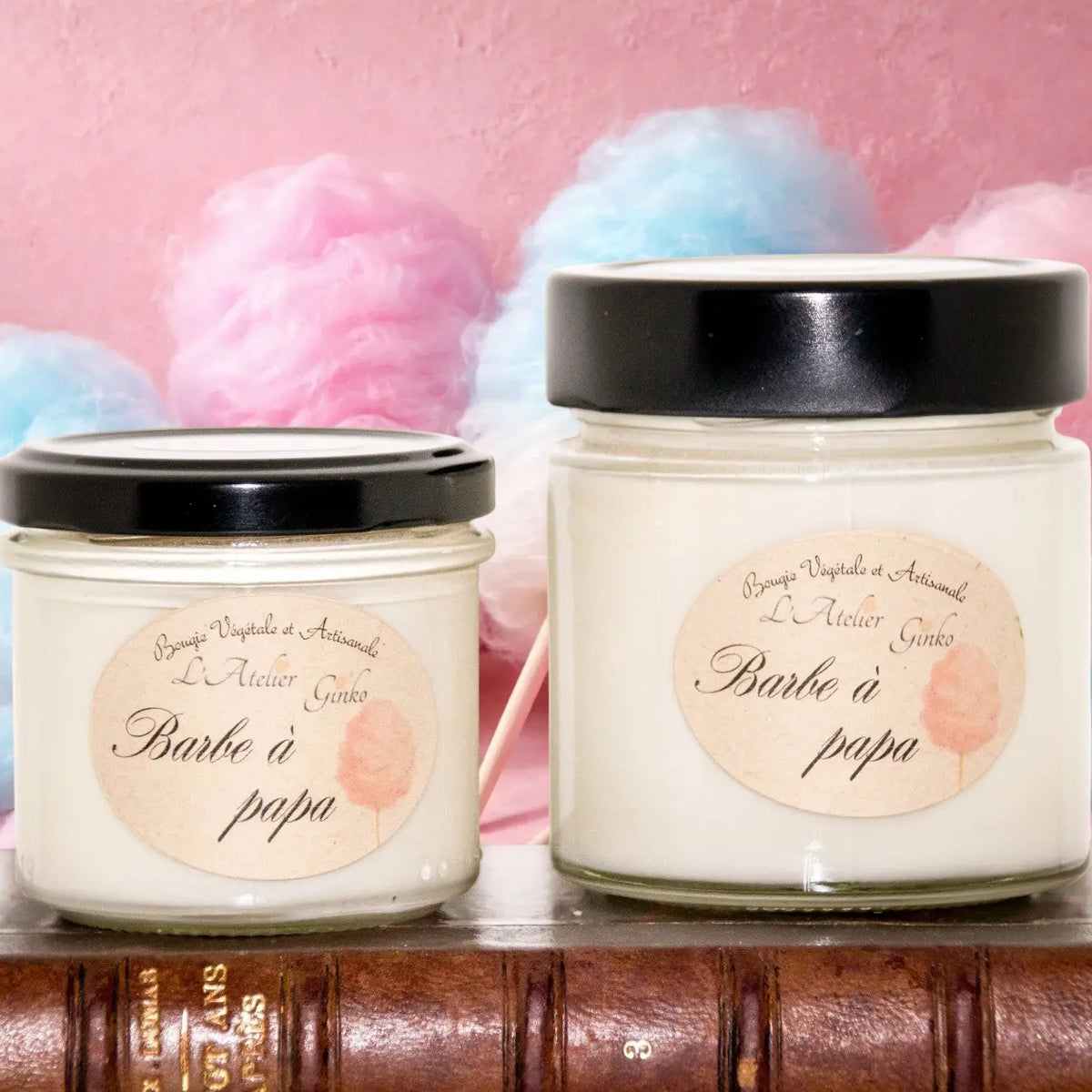 Bougie parfumée Barbe à Papa L'Atelier Ginko - Boutique en Ligne