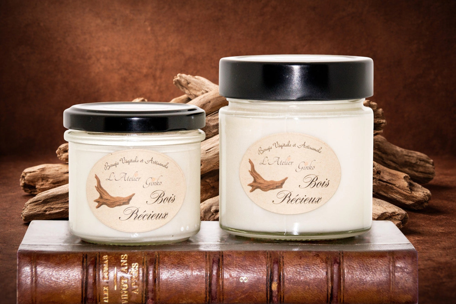 Bougie parfumée Bois précieux L'Atelier Ginko - Boutique en Ligne