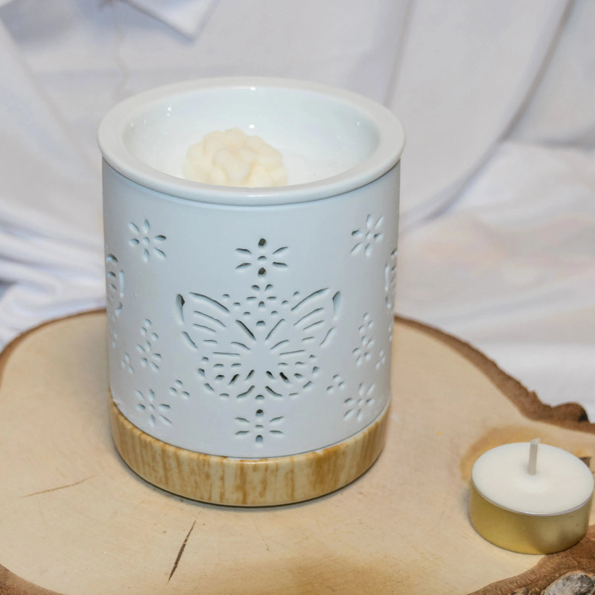 Diffuseur en céramique avec papillon -  'Atelier Ginko - Boutique en Ligne